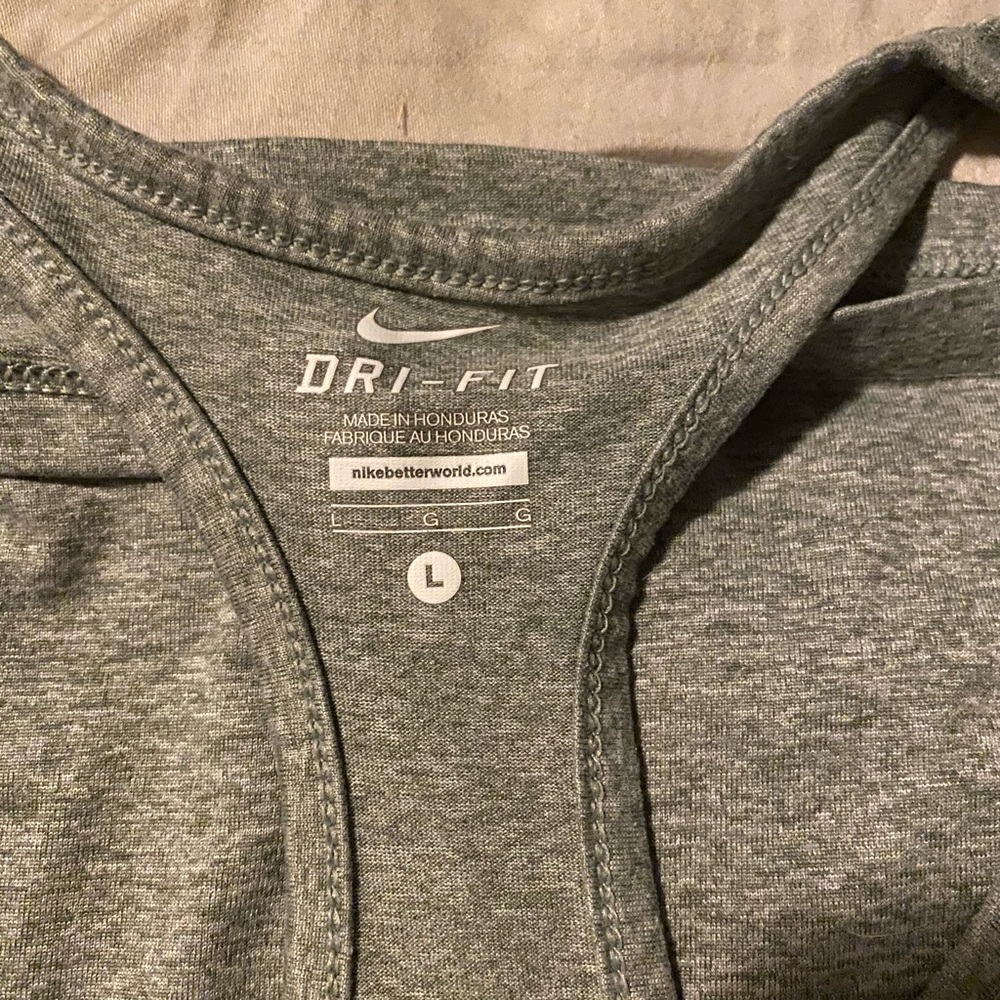 Nike tank